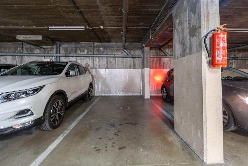 Boavista Deluxe With Private Parking Apartment Porto Exterior photo